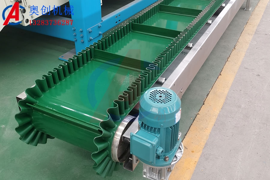 擋圈格擋皮帶式輸送機 擋圈格擋皮帶式輸送機