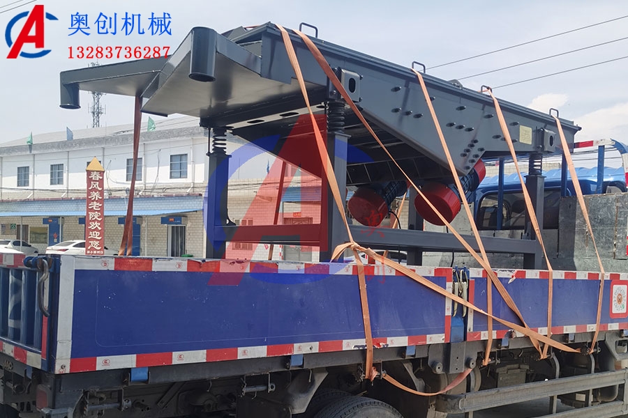 單層直線振動篩發貨了 單層直線振動篩發貨了